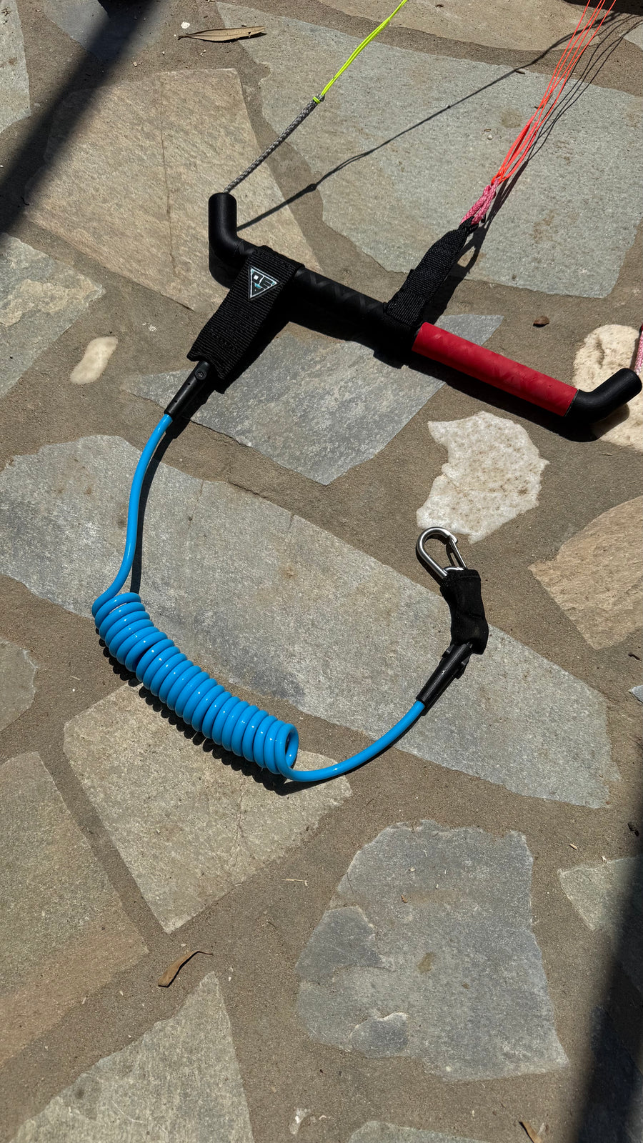 8" COILED LEASH WITH CARABINER